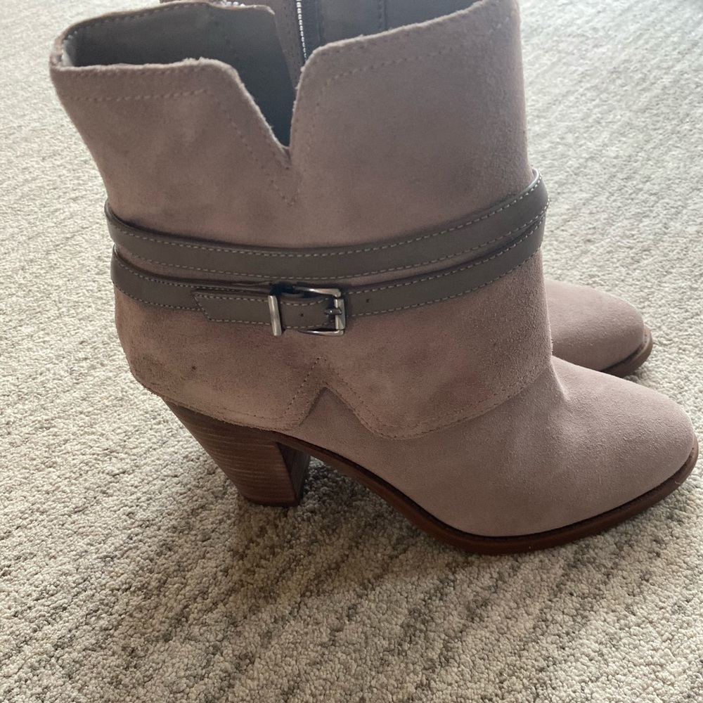 Jessica Simpson booties. Size 8, never been worn